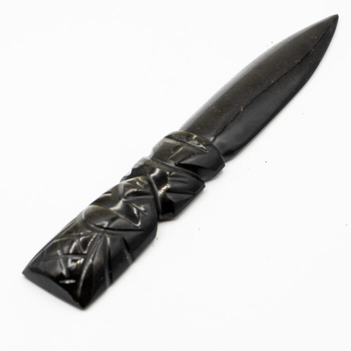 Sheen Obsidian Dagger